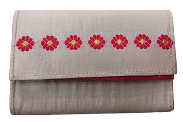 Pure Hand stitched Assam Handloom Handbag / 03550001001