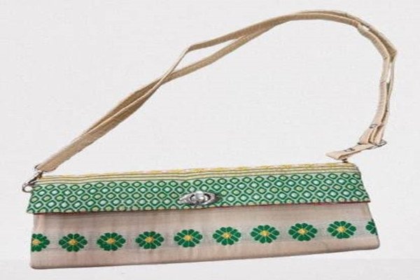 Pure Hand stitched Assam Handloom Handbag / 03240005001