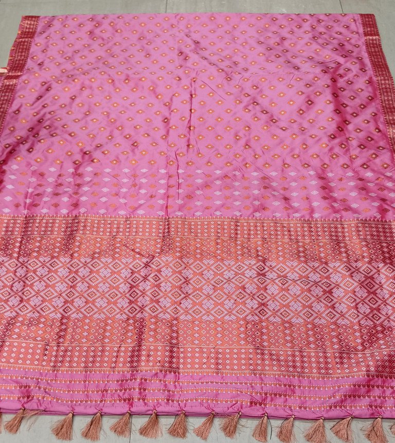 MIXED SILK SAREE WITH BLOUSE MATERIAL / 03050005001