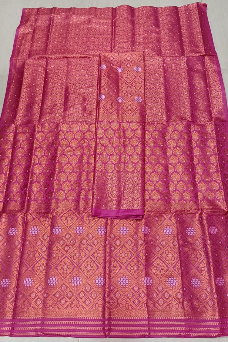 MIXED SILK MEKHELA SADOR WITH BLOUSE MATERIAL/ 03020004001