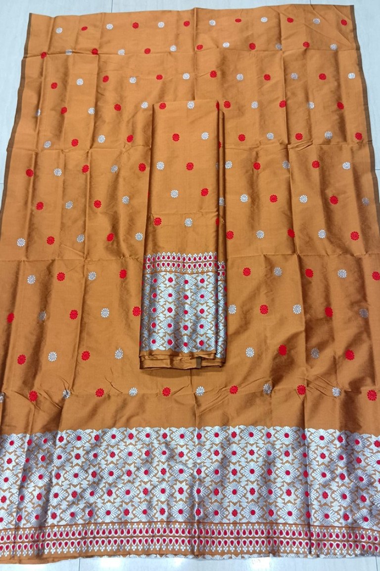 HANDLOOM MIXED SILK MEKHELA SADOR WITH BLOUSE MATERIAL / 0221000P001
