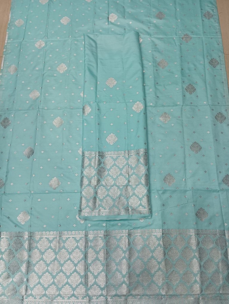 MIXED SILK MEKHELA SADOR WITH BLOUSE MATERIAL/ মিক্সড চিল্ক মেখেলা চাদৰ ব্লাউজৰ কাপোৰৰ সৈতে/ 0221000R001