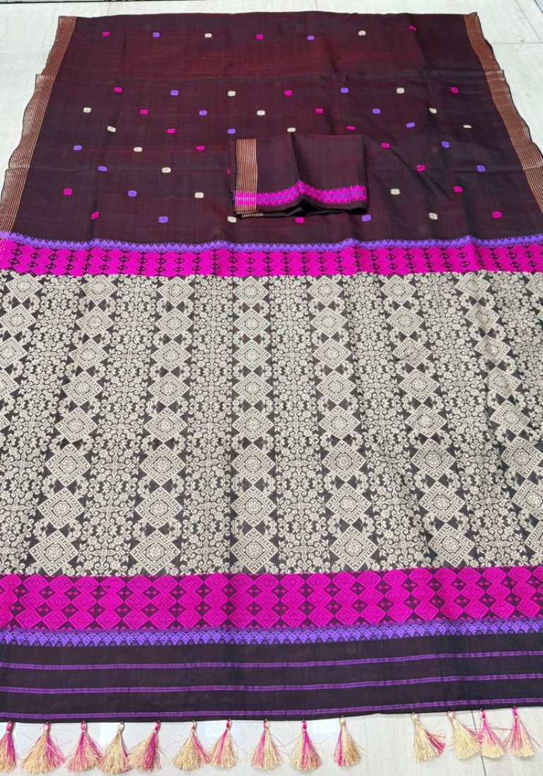 Handloom Pure Kecha Paat Cotton Saree with Blouse Material / বোৱা কেঁচা পাট কটন শাৰী ব্লাউজৰ কাপোৰৰ সৈতে / 03710002001