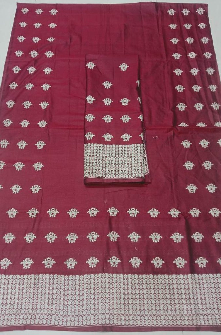 Handloom Silk - Cotton Mekhela Sador With Blouse Material/ হাতে বোৱা ৰেচম - কটন মেখেলা চাদৰ ব্লাউজৰ কাপোৰৰ সৈতে / 03570009001