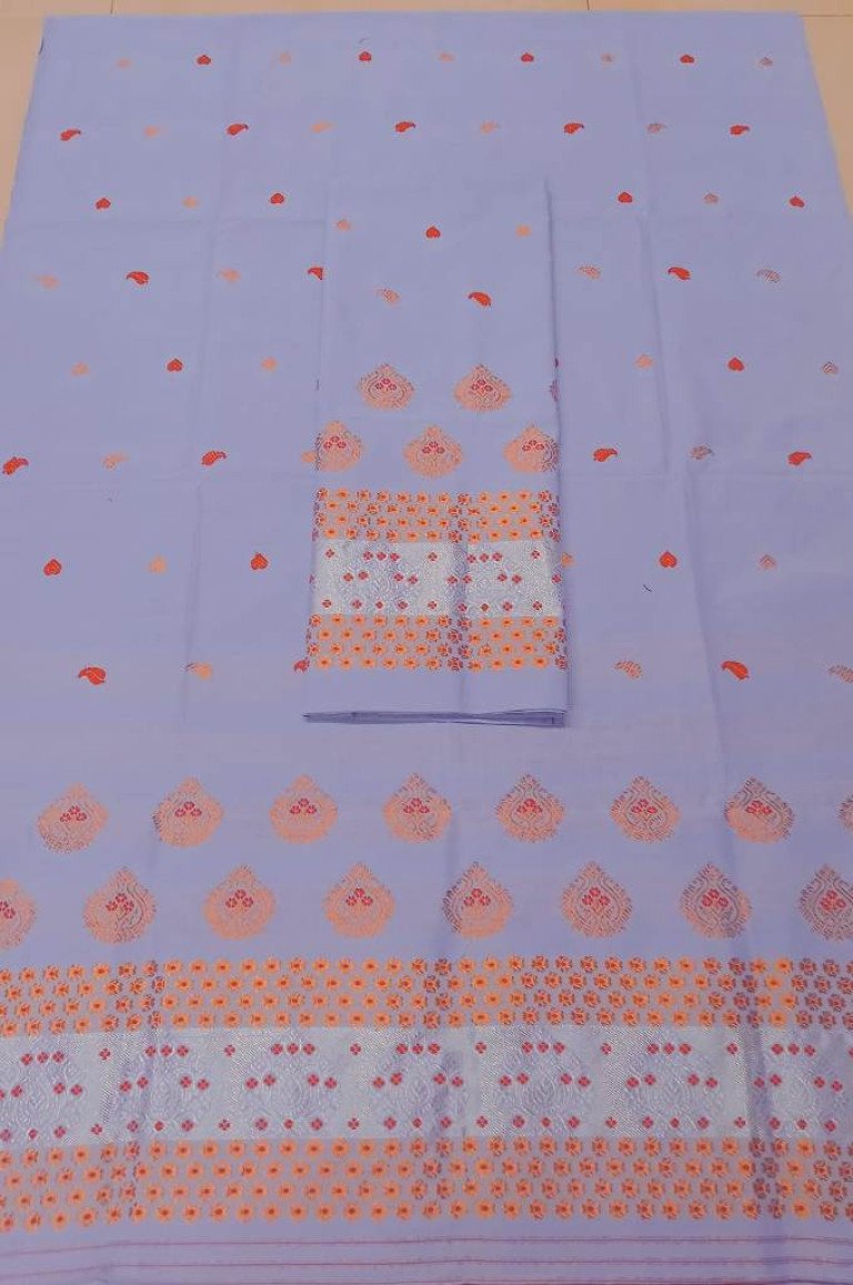 Handloom Pure Super Mercerized Cotton Mekhela Sador With Blouse Material / বোৱা চুপাৰ কটন মেখেলা চাদৰ ব্লাউজৰ কাপোৰৰ সৈতে / 03570006001