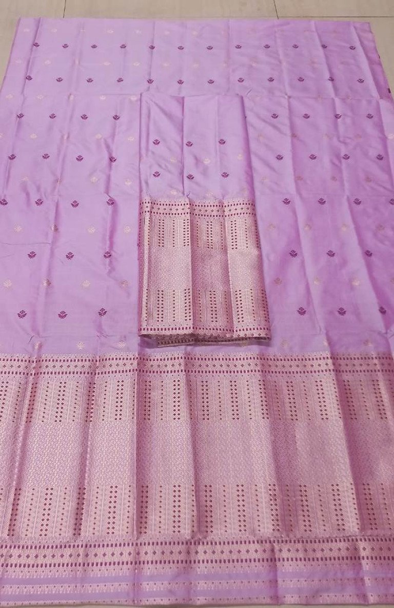 MIXED SILK MEKHELA SADOR WITH BLOUSE MATERIAL/ মিক্সড চিল্ক মেখেলা চাদৰ ব্লাউজৰ কাপোৰৰ সৈতে/ 02210015001