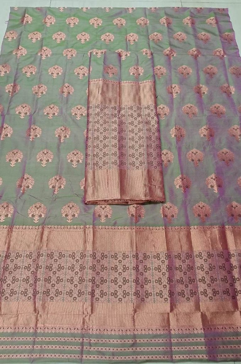 MIXED SILK MEKHELA SADOR WITH BLOUSE MATERIAL/ মিক্সড চিল্ক মেখেলা চাদৰ ব্লাউজৰ কাপোৰৰ সৈতে/ 02210012001