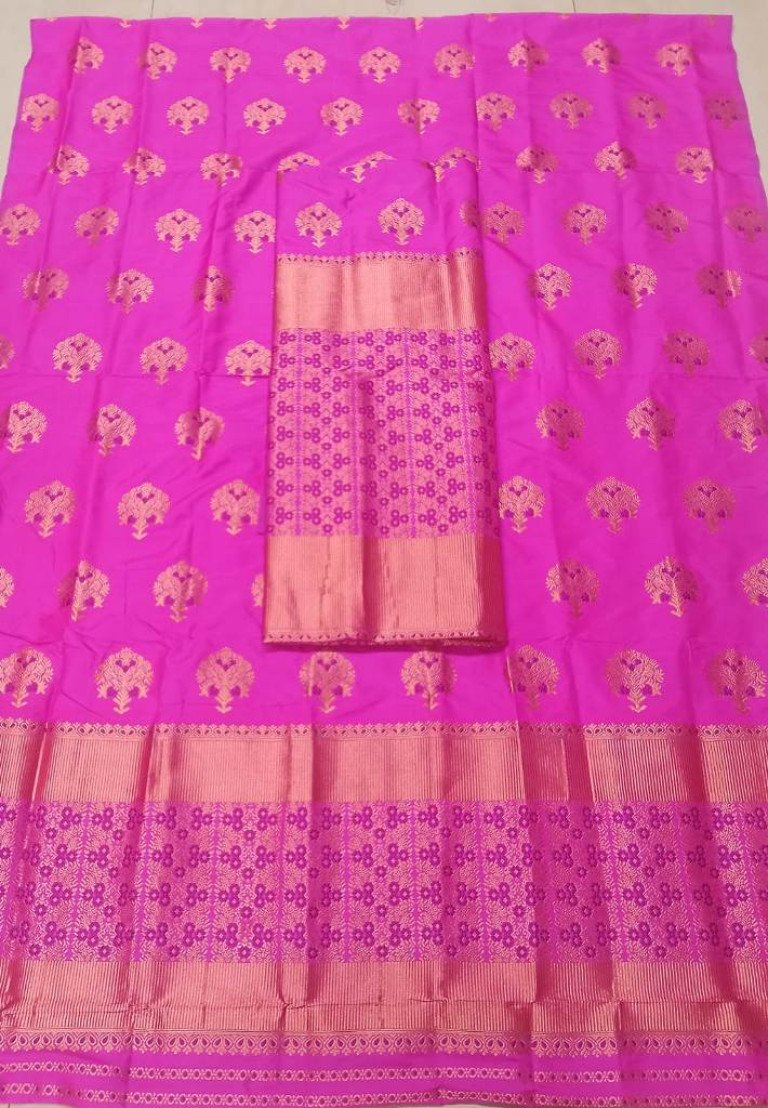 MIXED SILK MEKHELA SADOR WITH BLOUSE MATERIAL/ মিক্সড চিল্ক মেখেলা চাদৰ ব্লাউজৰ কাপোৰৰ সৈতে/ 02210012001